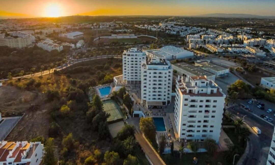 The Albufeira Concierge - Pool & Sunset Balconiesアパートメント エクステリア 写真